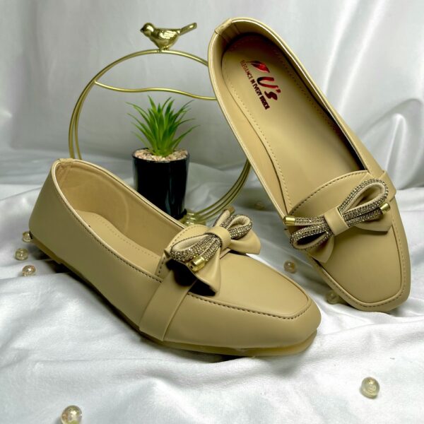 Beige Luxe