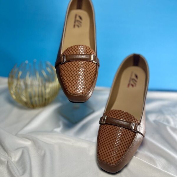 Chestnut Glow